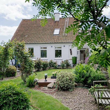 4 Person Holiday Home In Allinge Exterior photo